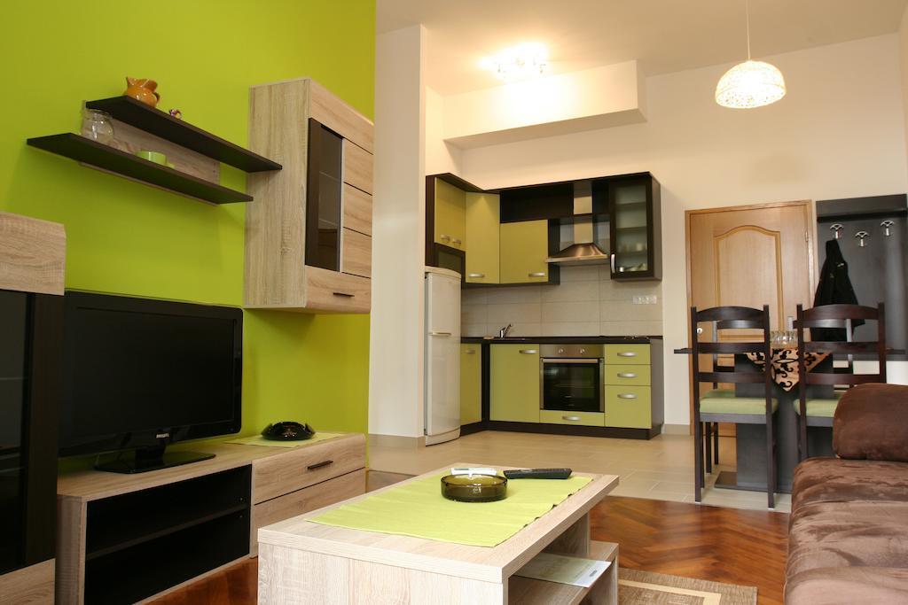 Apartment Eliana Zára Szoba fotó